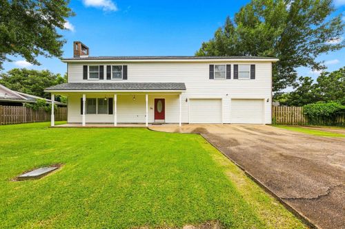 813 Edgewood Dr, Thibodaux, LA, 70301 | Card Image