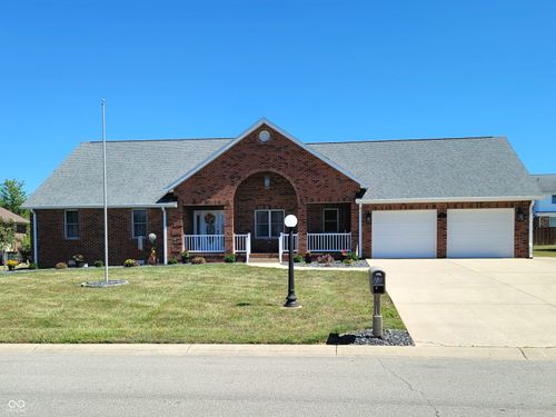 726 S Jordan Dr, Greensburg, IN, 47240-7380 | Card Image