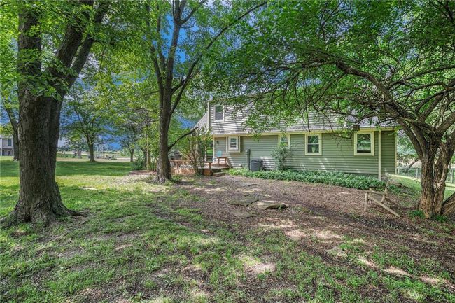 307 Gore Rd, House other with 3 bedrooms, 3 bathrooms and null parking in Raymore MO | Image 21