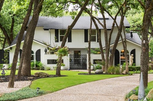 2202 Highland Cir, Corsicana, TX, 75110-1611 | Card Image