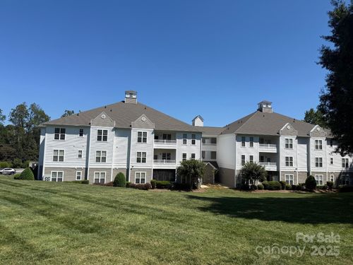 10125 Westmoreland Rd, Cornelius, NC, 28031-9416 | Card Image