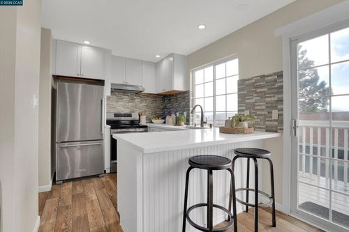 apt-45-125 Sunset Cir, Benicia, CA, 94510-2080 | Card Image