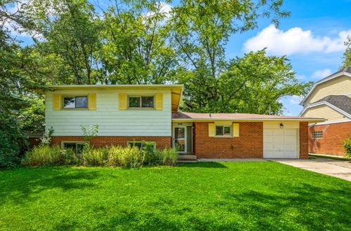 408 N Windsor Dr, Arlington Heights, IL, 60004-6441 | Card Image