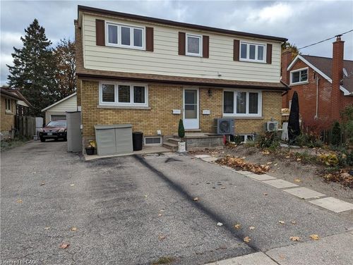 upper-476 Prospect Ave, Kitchener, ON, N2A1E1 | Card Image