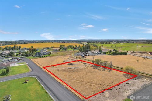 5818 Road J.2 Ne, Moses Lake, WA, 98837-5941 | Card Image