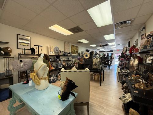 412 Main St, Beacon, NY, 12508-3304 | Card Image