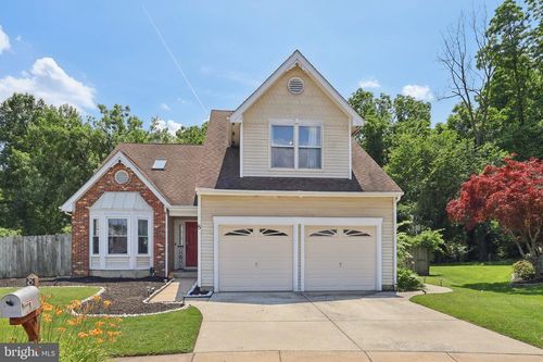 8 Conover Ct, MOUNT LAUREL, NJ, 08054-3366 | Card Image