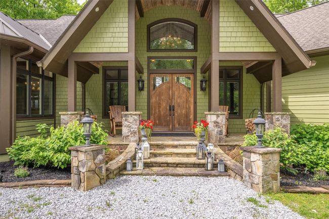 25 Hurrah Rdg, House other with 6 bedrooms, 7 bathrooms and null parking in Scaly Mountain NC | Image 11