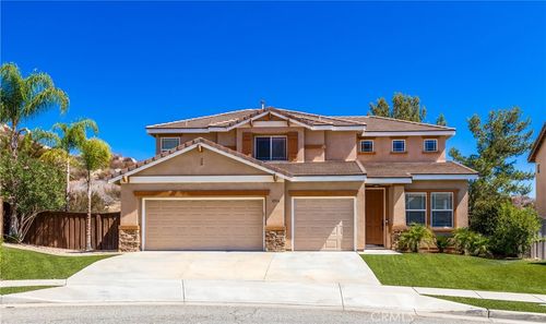 31934 Hollyhock St, Lake Elsinore, CA, 92532-2620 | Card Image