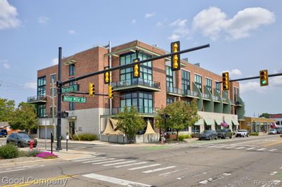 306 - 211 E 9 Mile Road, Condo with 2 bedrooms, 2 bathrooms and null parking in Ferndale MI | Image 1