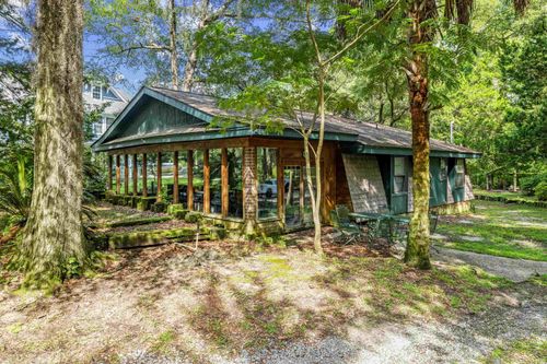 106 Weston Rd, Pawleys Island, SC, 29585-6727 | Card Image