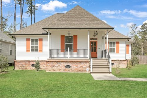 60495 Dresden Dr, Lacombe, LA, 70445-3025 | Card Image