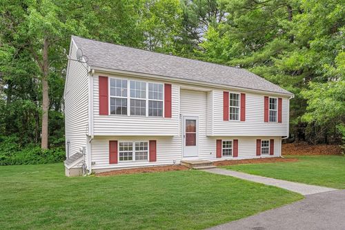 15-1020 Somerset Ave, North Dighton, MA, 02764-1844 | Card Image