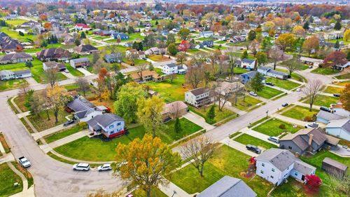 1195 Chanteloup Dr, Marion, OH, 43302-6632 | Card Image