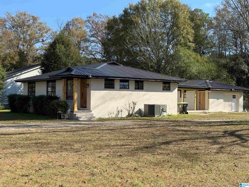 531 Broadway Ave, Talladega, AL, 35160-3607 | Card Image