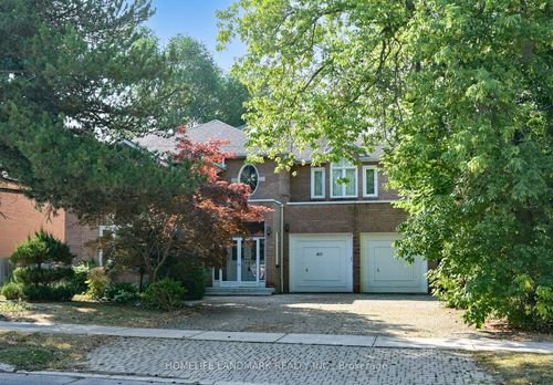 411 Cummer Ave, North York, ON, M2M2G3 | Card Image