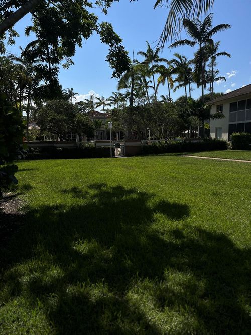 21103 Glenmoor Dr, West Palm Beach, FL, 33409-2790 | Card Image