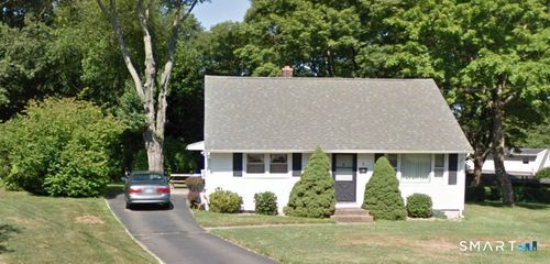 5 Dell Ct, Wallingford, CT, 06492-2414 | Card Image