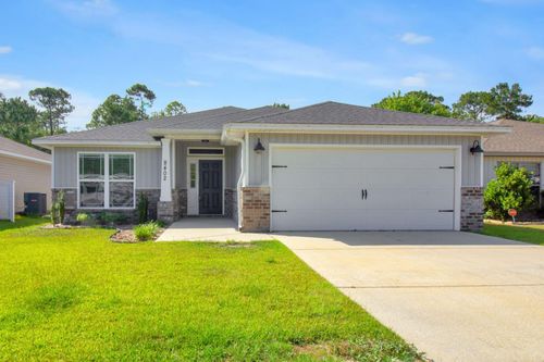 8402 Island Dr, Navarre, FL, 32566-3244 | Card Image