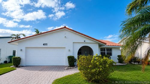 411 Se 4th St, Dania Beach, FL, 33004-4711 | Card Image
