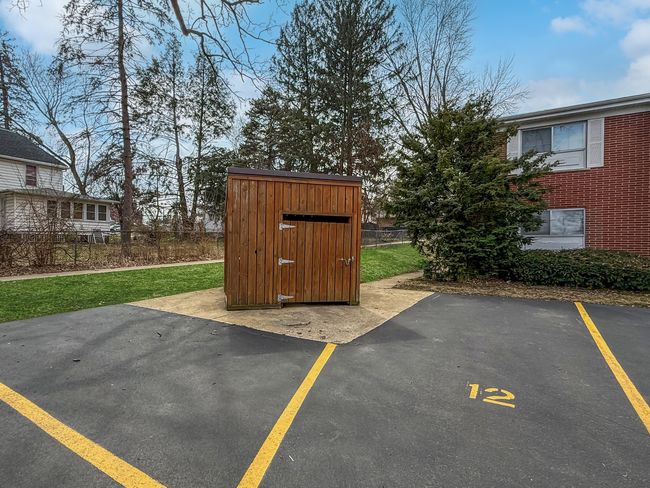 APT-8B - 124 N Whistler Ave, Condo with 2 bedrooms, 1 bathrooms and 1 parking in FREEPORT IL | Image 27