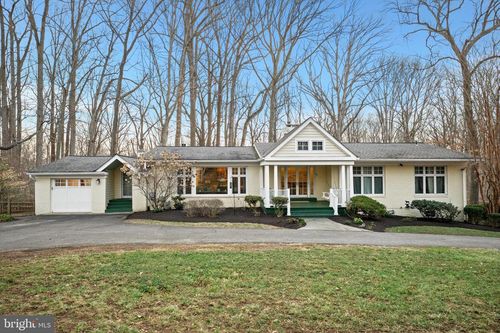 8505 Horseshoe Ln, POTOMAC, MD, 20854-4839 | Card Image