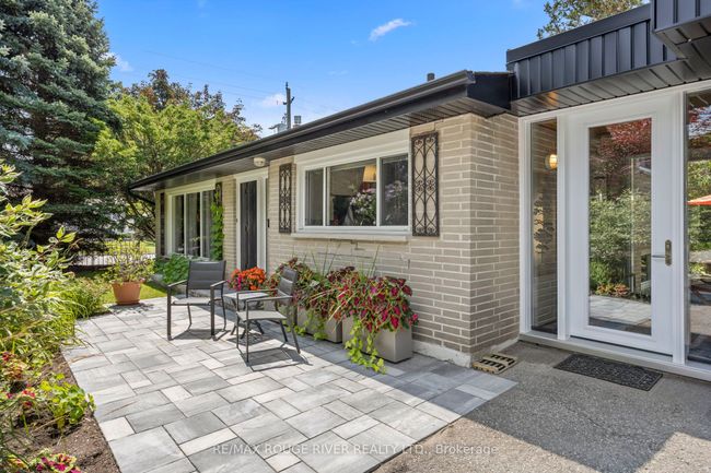 22 Duffin St, House other with 3 bedrooms, 2 bathrooms and 4 parking in Ajax ON | Image 5