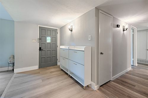 6536 Mesquite Trl, Plano, TX, 75023-3016 | Card Image