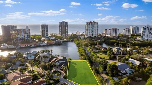 319 Pirates Bight, NAPLES, FL, 34103-2400 | Card Image