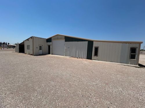 1501 W Broadway St, Andrews, TX, 79714-6001 | Card Image