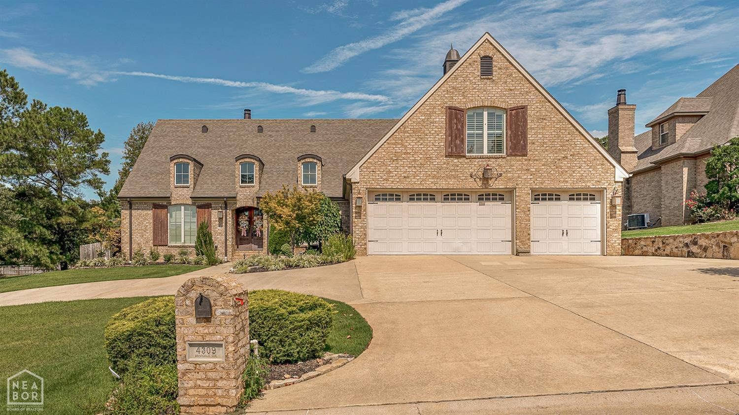 Annadale Cir, Jonesboro, AR 72404