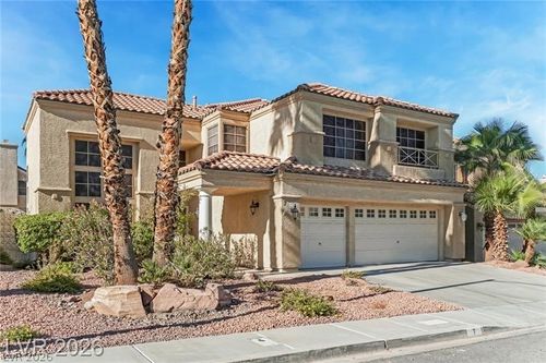 7 Crown Valley Dr, Henderson, NV, 89074-1555 | Card Image