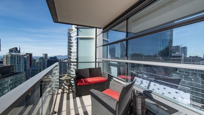 3904 - 1011 W Cordova Street, Condo with 2 bedrooms, 2 bathrooms and 1 parking in Vancouver BC | Image 8