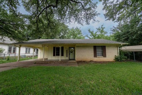 819 Carlisle Dr, Kilgore, TX, 75662-6007 | Card Image