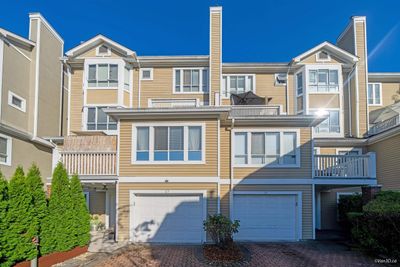 17 - 2658 Morningstar Cres, Townhouse with 3 bedrooms, 2 bathrooms and 2 parking in Vancouver BC | Image 1