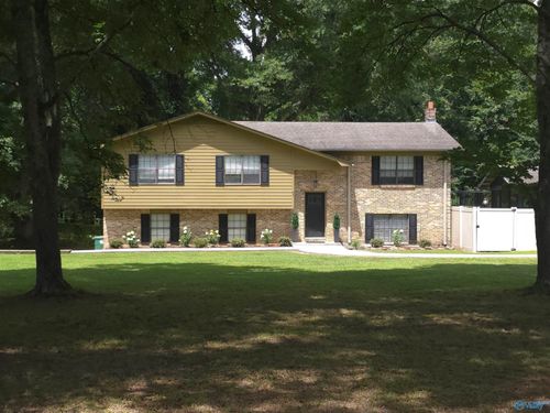 637 County Road 1194, Cullman, AL, 35057 | Card Image