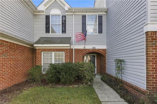 2561 Hartley St, Virginia Beach, VA, 23456-6555 | Card Image