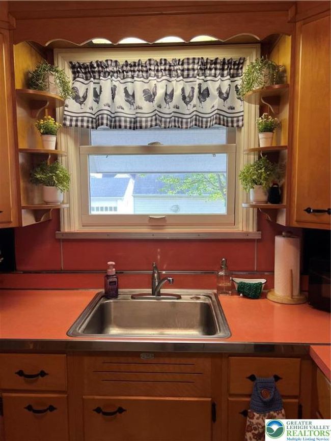 1540 Riegel St, House other with 2 bedrooms, 1 bathrooms and null parking in HELLERTOWN PA | Image 52