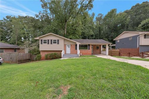 919 Slash Pine Rd, Forest Park, GA, 30297-4126 | Card Image