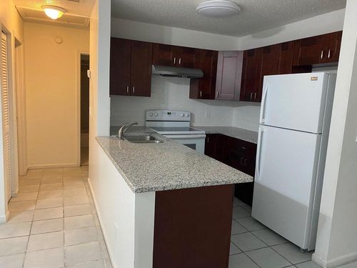 399 Glenwood Dr, West Palm Beach, FL, 33415-2806 | Card Image