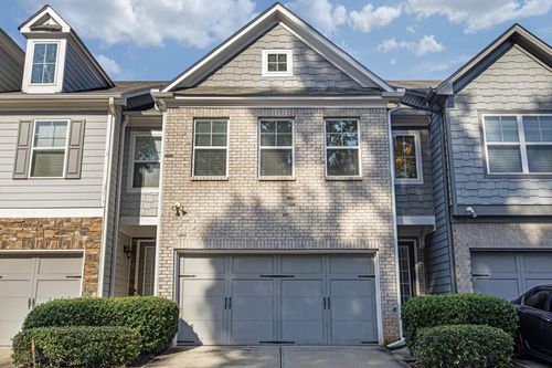 3927 Fireoak Dr, Decatur, GA, 30032-3885 | Card Image