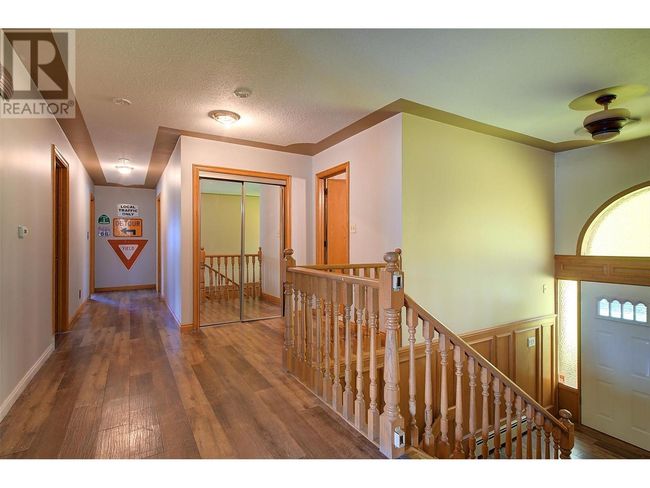 215 Arab Rd, House other with 8 bedrooms, 6 bathrooms and 5 parking in Kelowna BC | Image 21