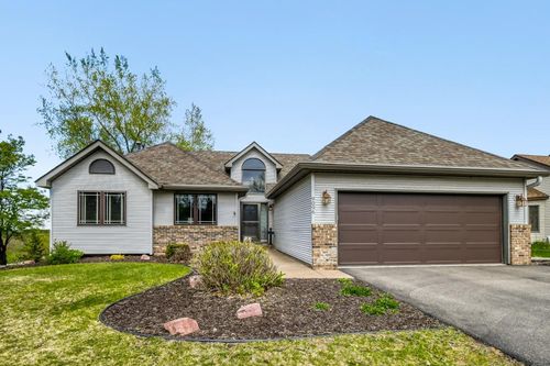 9096 Jergen Ave S, Cottage Grove, MN, 55016-4084 | Card Image