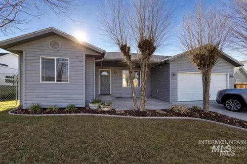 1309 Lauren Ln, Filer, ID, 83328-4900 | Card Image