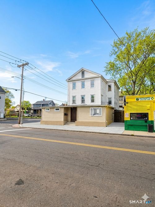 163 Chapel St, New Haven, CT, 06513-4307 | Card Image