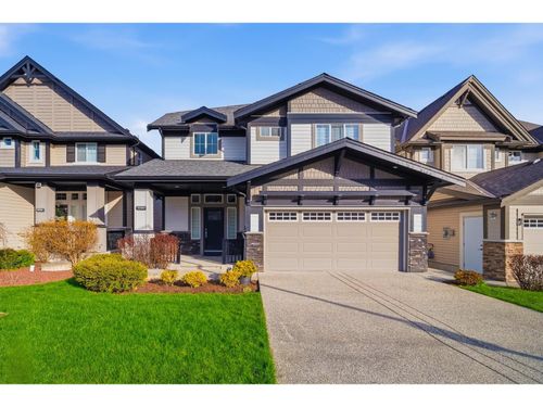 20369 82b Avenue, Langley, BC, V2Y0S2 | Card Image