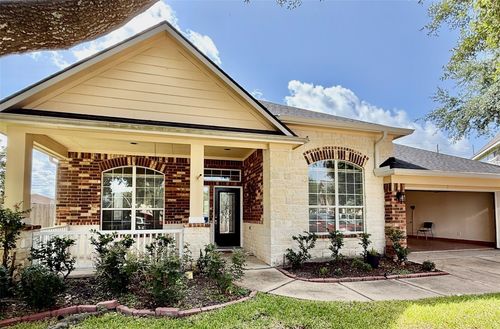 10714 Barker Lake Ct, Cypress, TX, 77433-2255 | Card Image