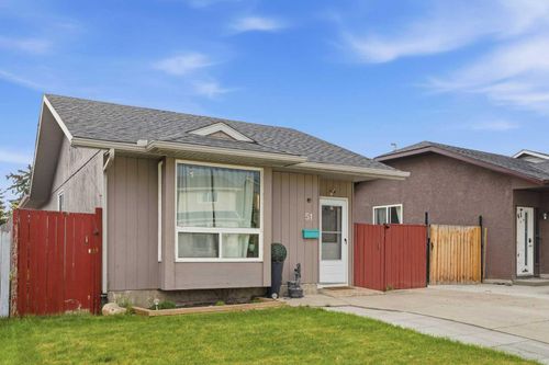 51 Aberdare Way Ne, Calgary, AB, T2A6T6 | Card Image