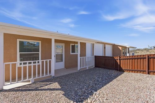 17 Ursula Dr, Belen, NM, 87002-6104 | Card Image