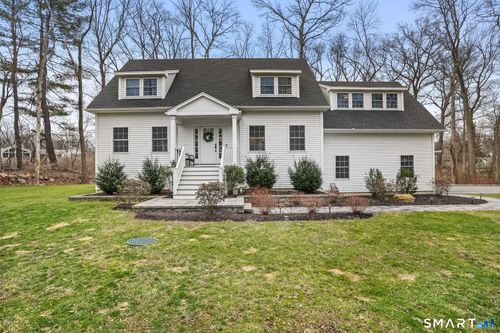 153 North St, Trumbull, CT, 06611-5120 | Card Image